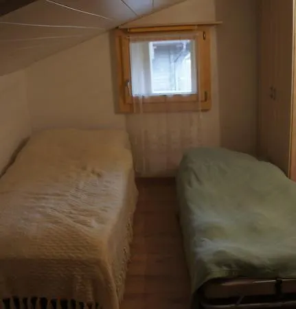 Fur 4 Bis 9 Gaste In Den Bergen *